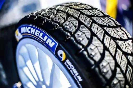  Michelin .планы имплантата RFID Чипсы во всех автомобильных шинах по 2023 